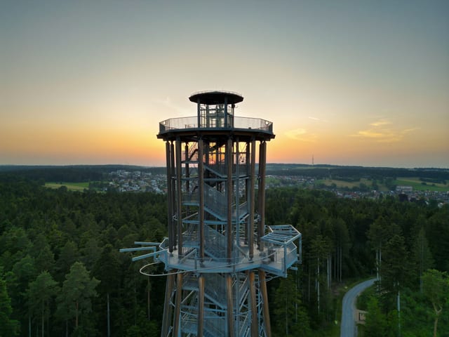 Aussichtsturm Himmelsglück · Schömberg — Ausflugsziel Nordschwarzwald